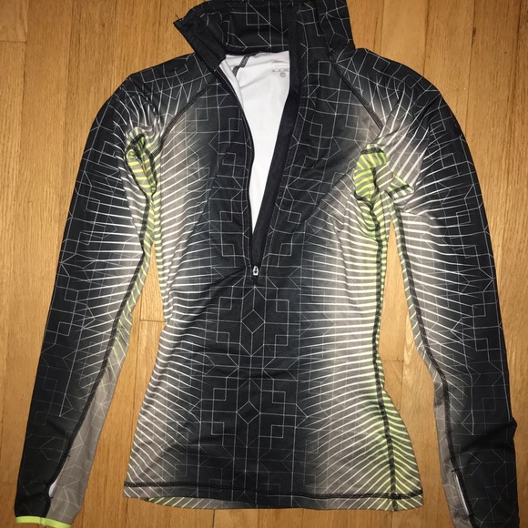 NIKE HALF ZIP - Picture 3 of 4